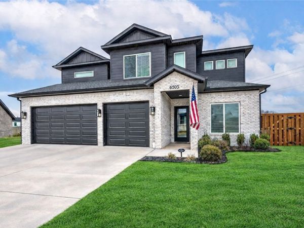 6505 SW First Light Street, Bentonville, AR 72713