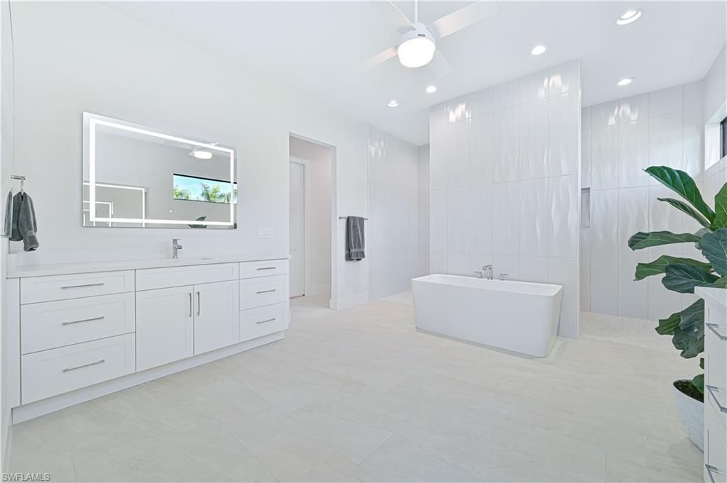 6087 Tarpon Estates Blvd, Cape Coral, FL 33914 Photo