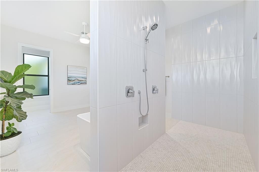 6087 Tarpon Estates Blvd, Cape Coral, FL 33914 Photo