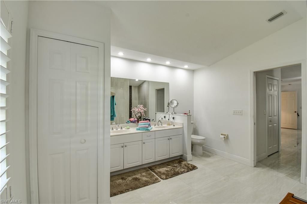 2201 SE 17th Pl, Cape Coral, FL 33990 Photo