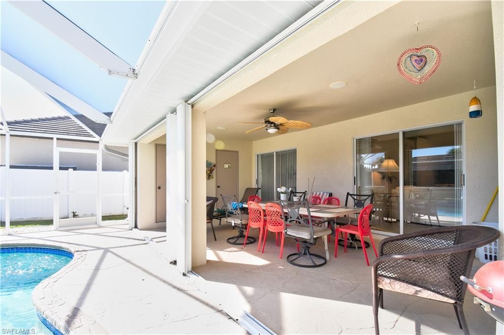 2201 SE 17th Pl, Cape Coral, FL 33990 Photo