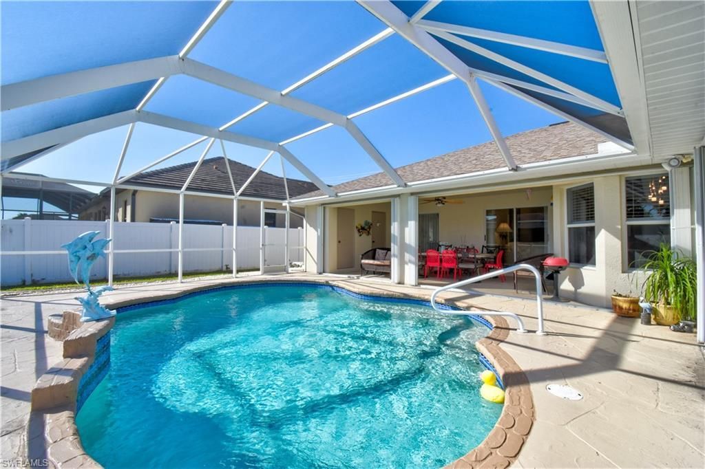 2201 SE 17th Pl, Cape Coral, FL 33990 Photo