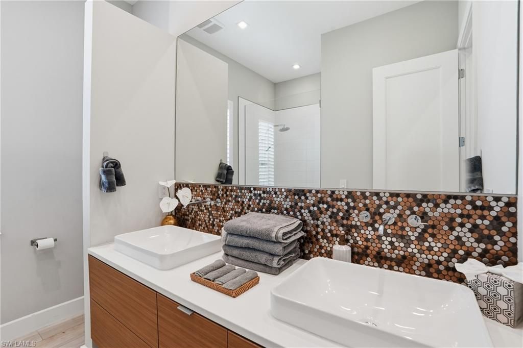 1815 Cape Coral Pkwy W, Cape Coral, FL 33914 Photo