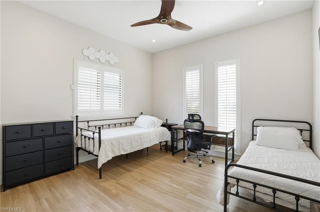 1815 Cape Coral Pkwy W, Cape Coral, FL 33914 Photo