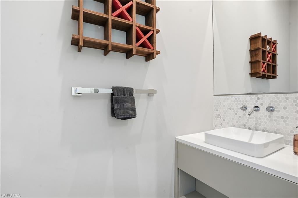 1815 Cape Coral Pkwy W, Cape Coral, FL 33914 Photo