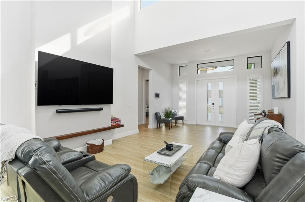 1815 Cape Coral Pkwy W, Cape Coral, FL 33914 Photo