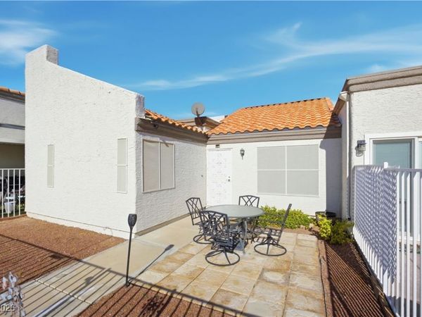 2229 High Dunes Lane, Laughlin, NV 89029