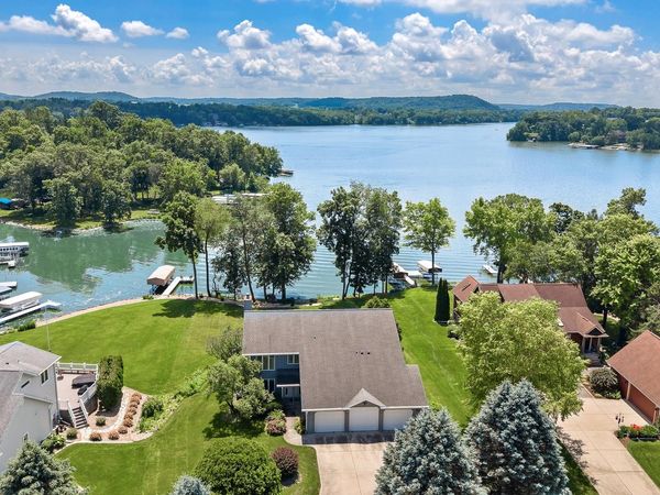 E12805 W Point Drive, Merrimac, WI 53561