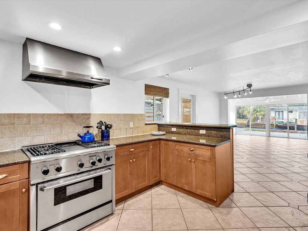 2507 Okeechobee Ln, Fort Lauderdale, FL 33312 Photo