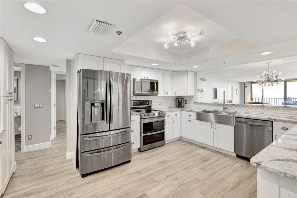 4000 N Highway A1a, Unit 402, Hutchinson Island, FL 34949 Photo