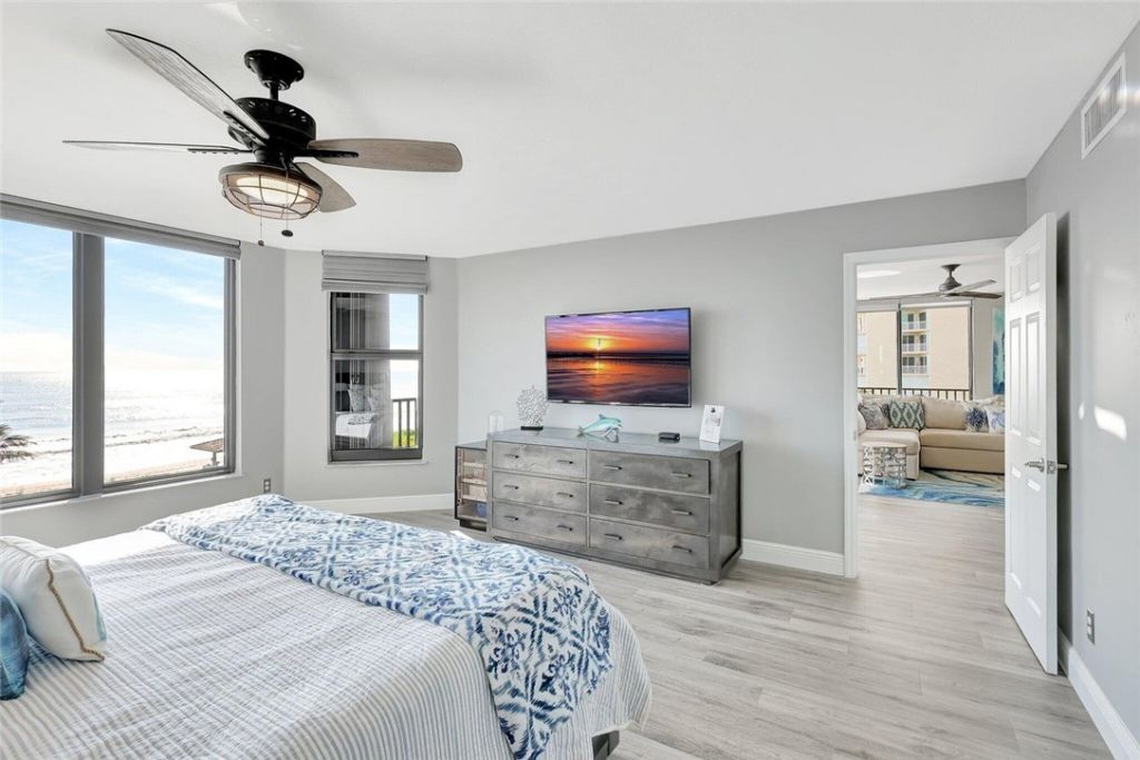 4000 N Highway A1a, Unit 402, Hutchinson Island, FL 34949 Photo