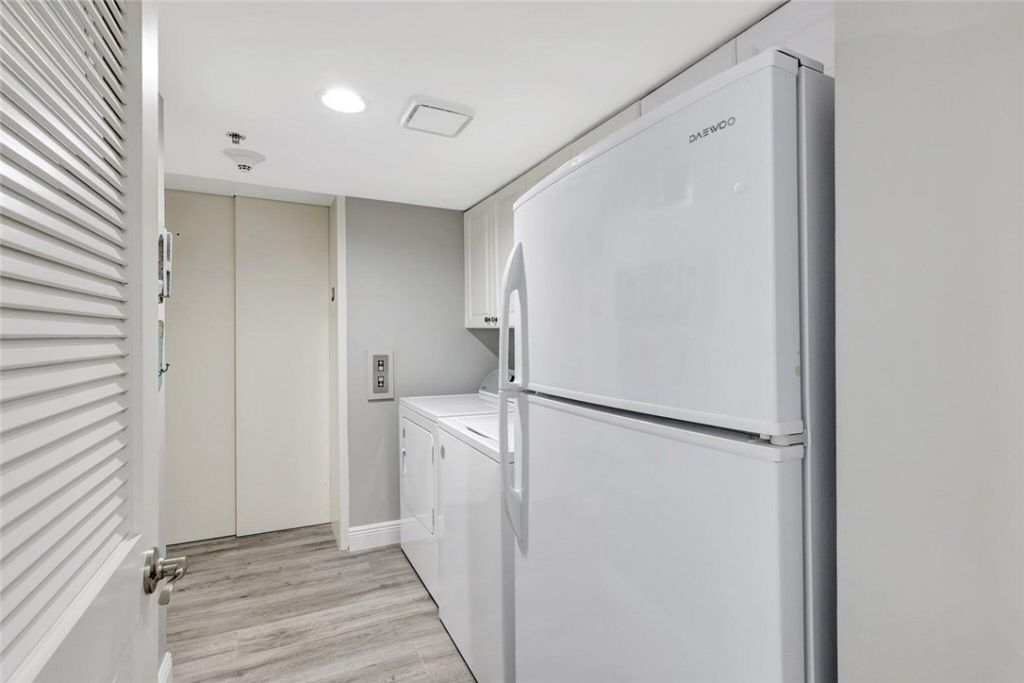 4000 N Highway A1a, Unit 402, Hutchinson Island, FL 34949 Photo