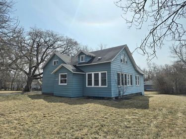 1127 7th Street, International Falls, MN 56649