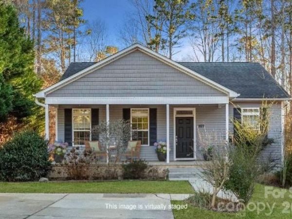 107 Barndale Drive, Troutman, NC 28166