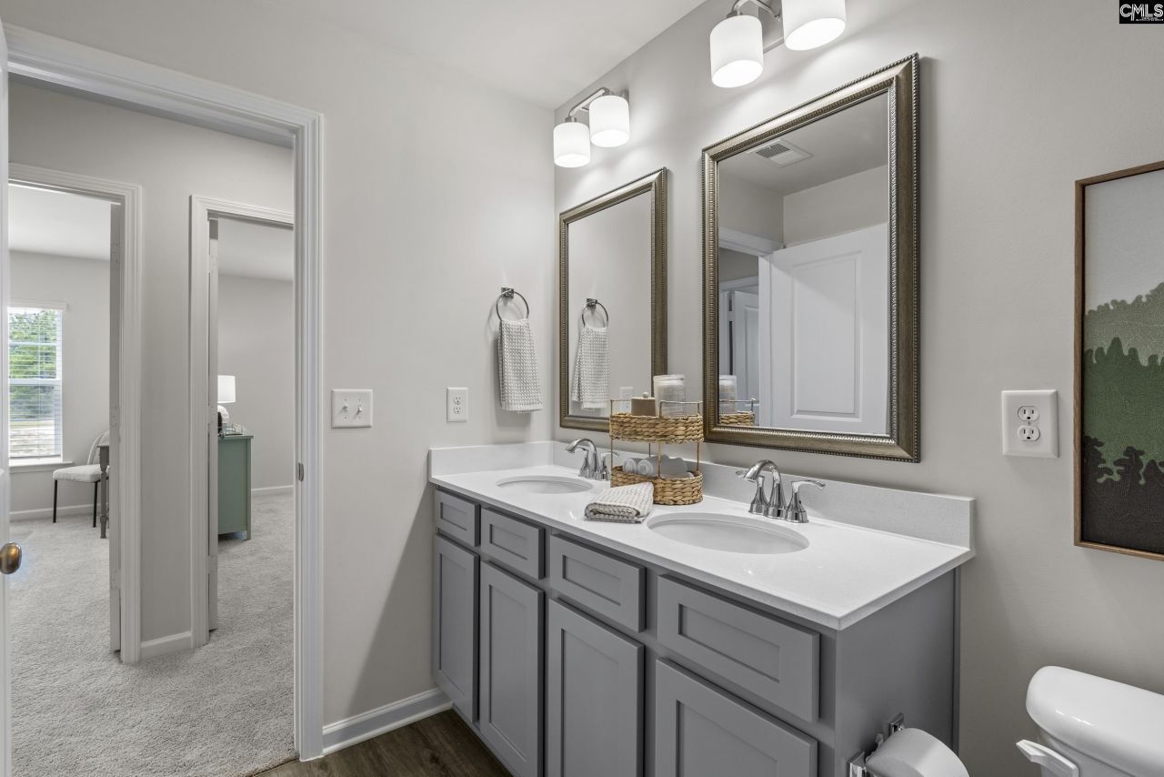 1318 Crosshill Court  Photo 26