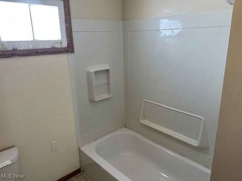 416 W Main Street, Spencer, OH 44275 Photo 13