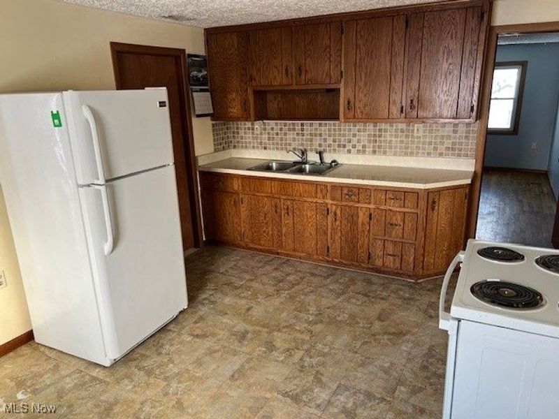 416 W Main Street, Spencer, OH 44275 Photo 4