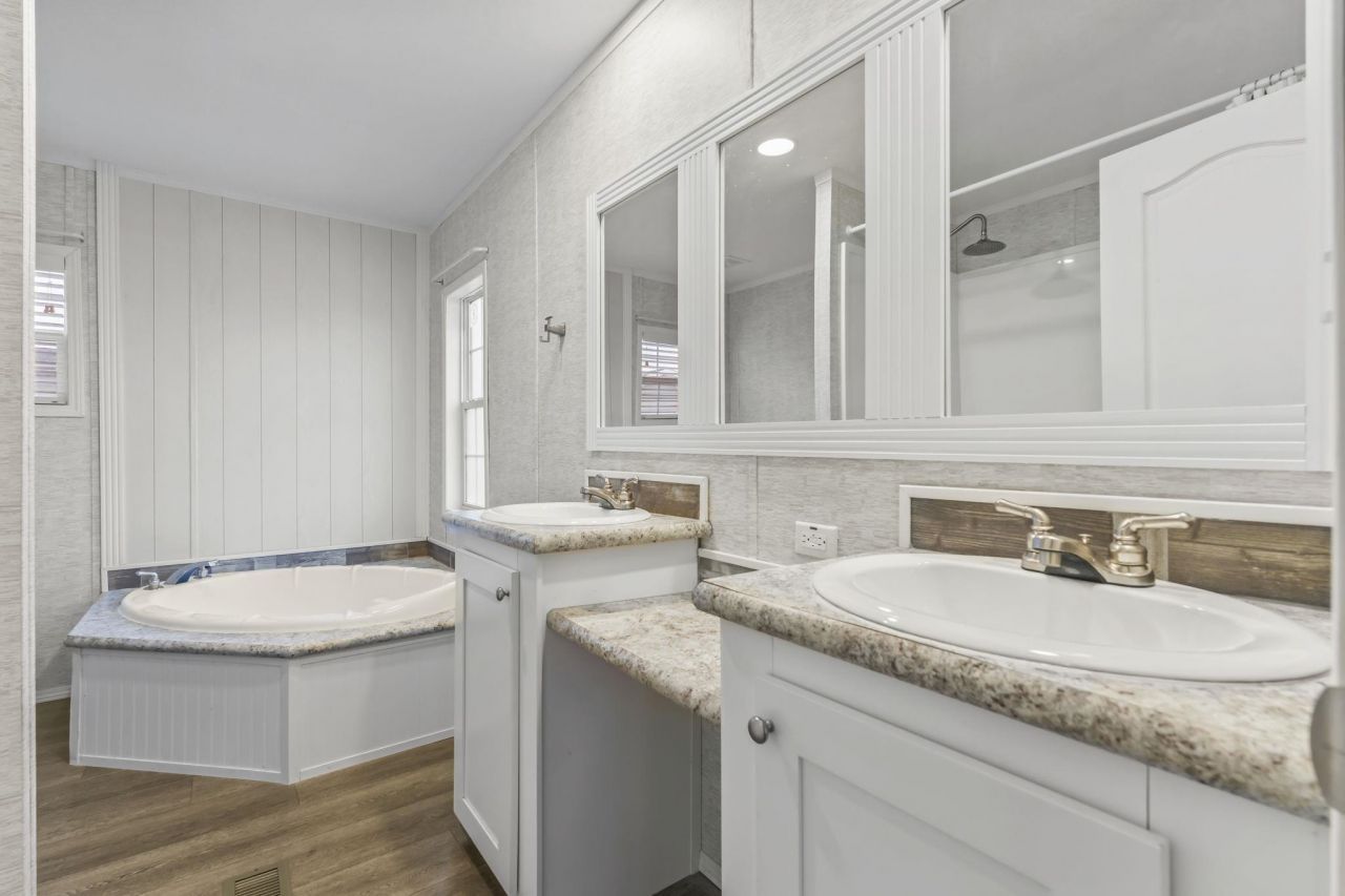 136 Shetland Woods Dr. Photo 20