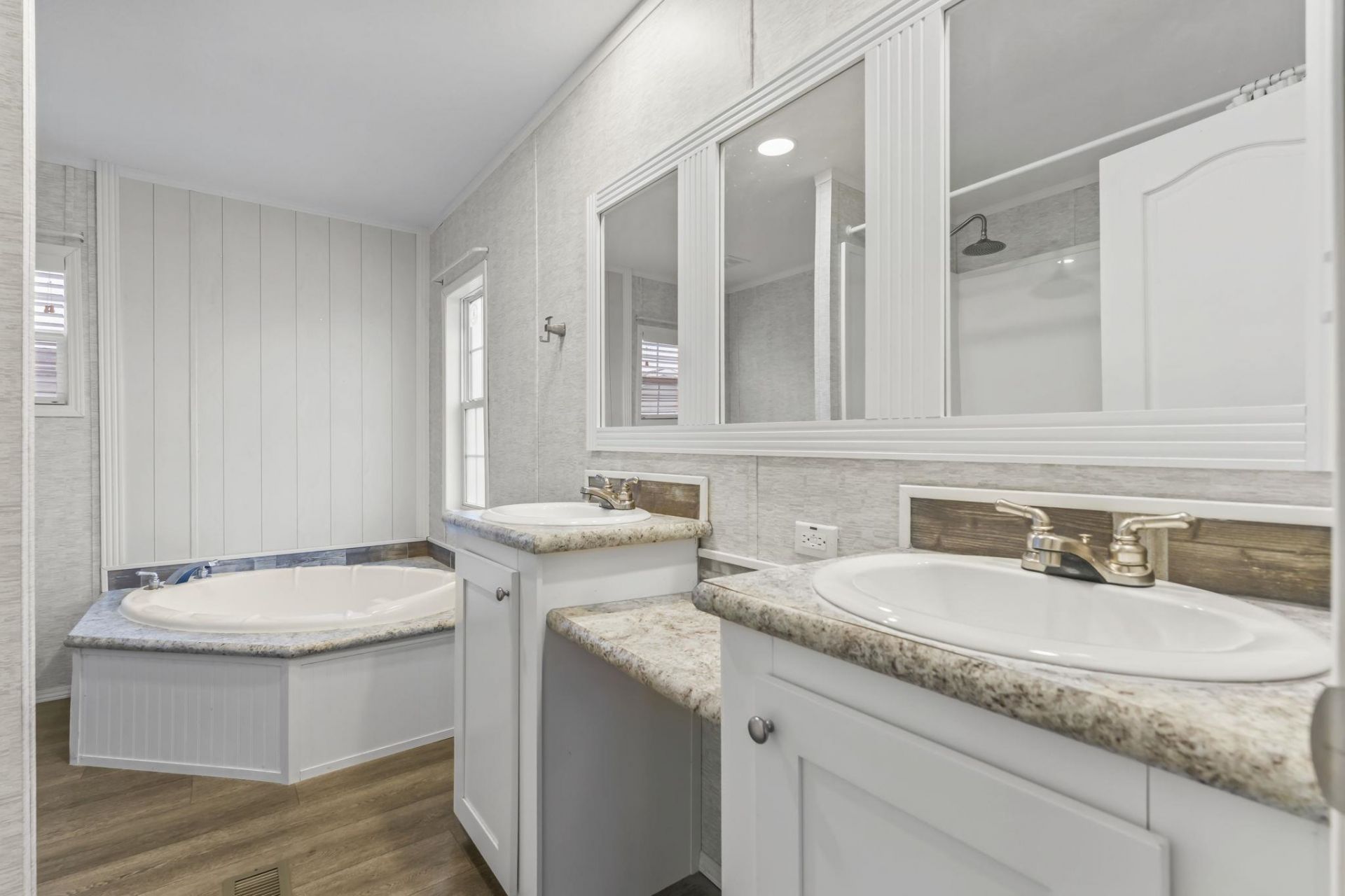136 Shetland Woods Dr. Photo 20