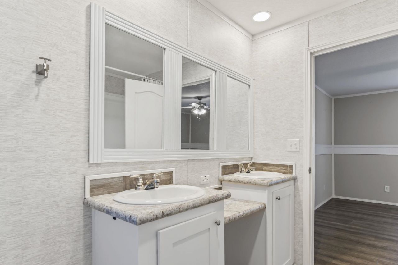 136 Shetland Woods Dr. Photo 23