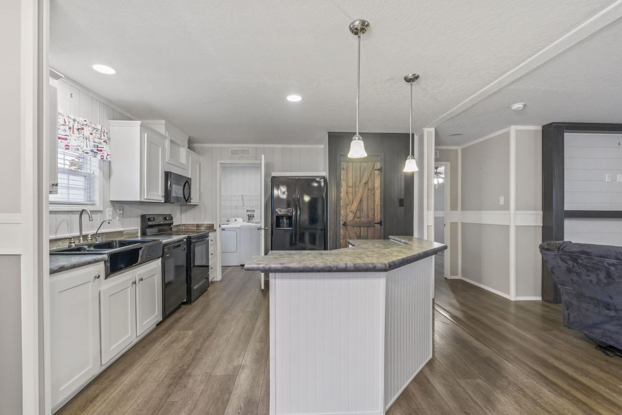 136 Shetland Woods Dr. Photo 24