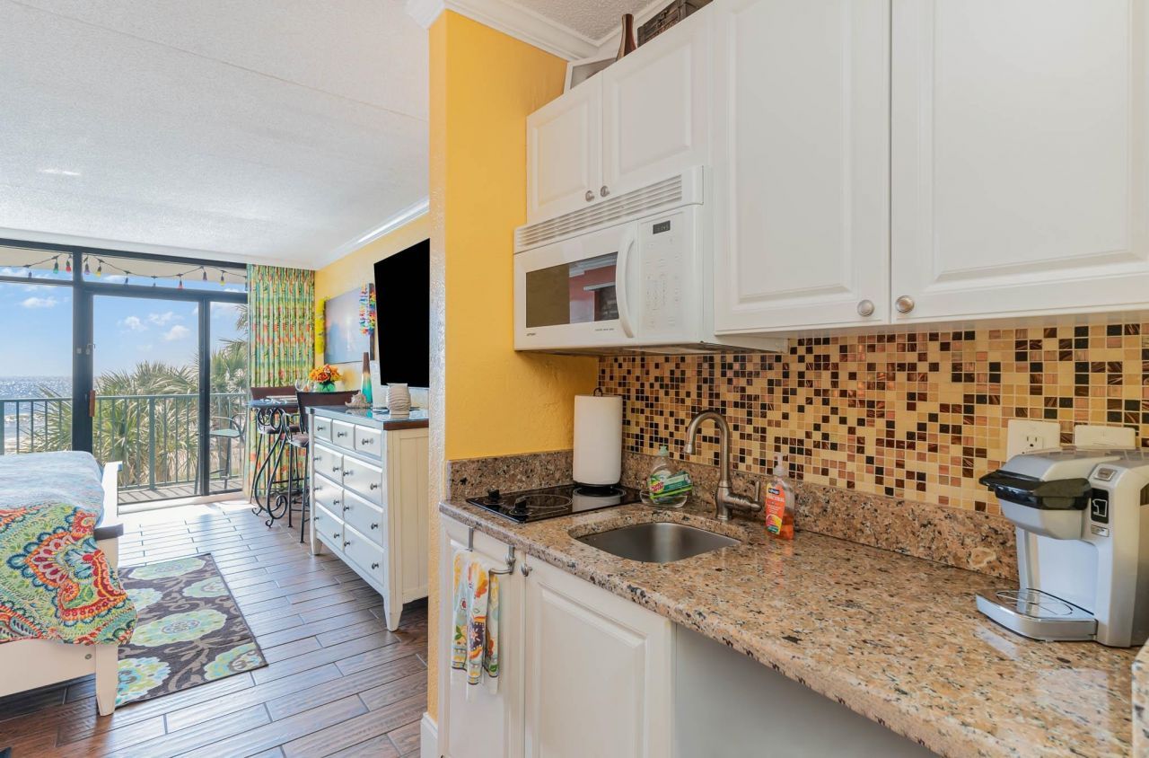 201 74th Ave. N Photo 18