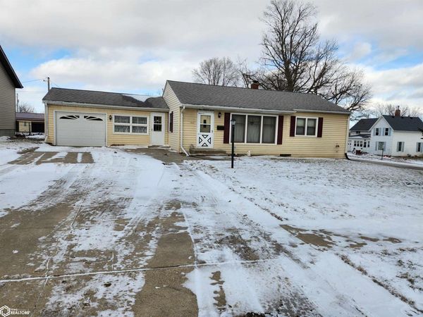 407 E State Street, Toledo, IA 52342