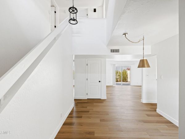 2014 N 51st Way, Phoenix, AZ 85008
