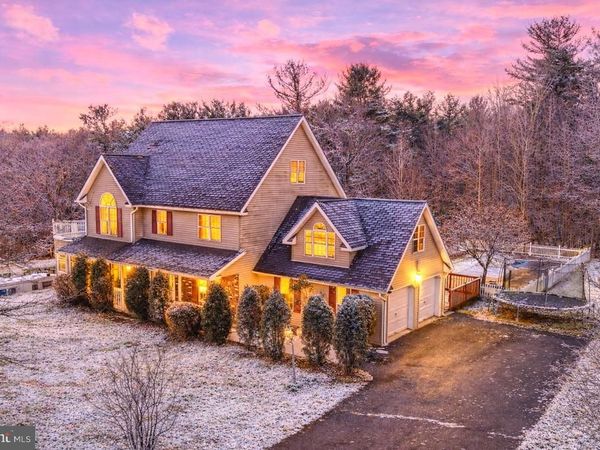 2247 REO DRIVE, EFFORT, PA 18330