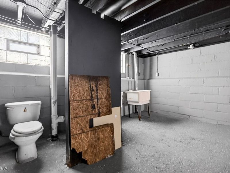 4273 E 128th Street, Cleveland, OH 44105 Photo 23