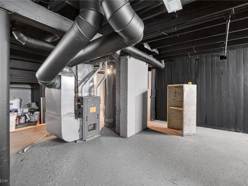 4273 E 128th Street, Cleveland, OH 44105 Photo 24