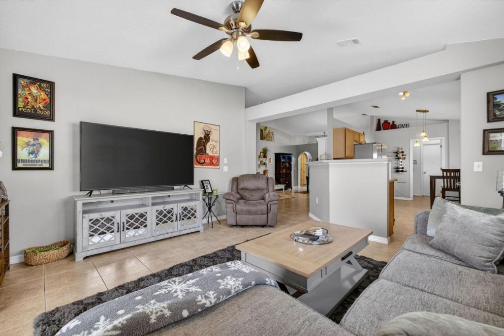 6141 NW Wild Cotton Way, Port Saint Lucie, FL 34986 Photo