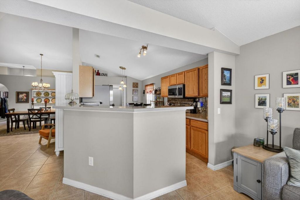 6141 NW Wild Cotton Way, Port Saint Lucie, FL 34986 Photo