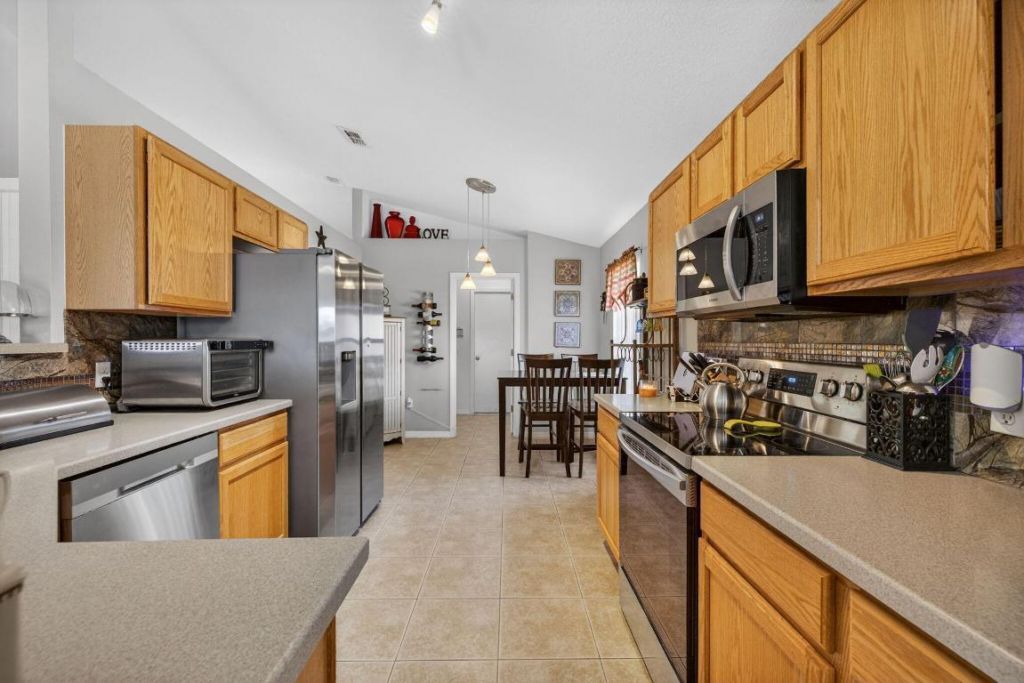 6141 NW Wild Cotton Way, Port Saint Lucie, FL 34986 Photo