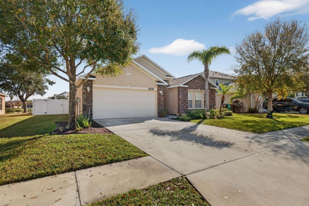 6141 NW Wild Cotton Way, Port Saint Lucie, FL 34986 Photo