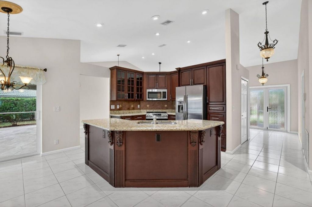10194 Canoe Brook Circle, Boca Raton, FL 33498 Photo