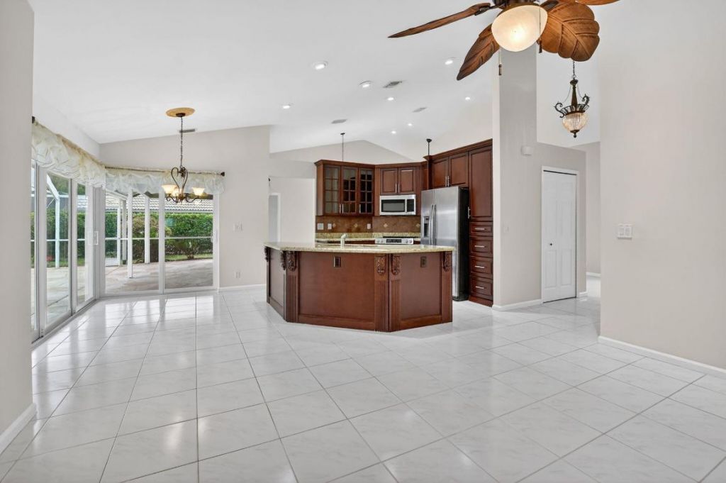 10194 Canoe Brook Circle, Boca Raton, FL 33498 Photo
