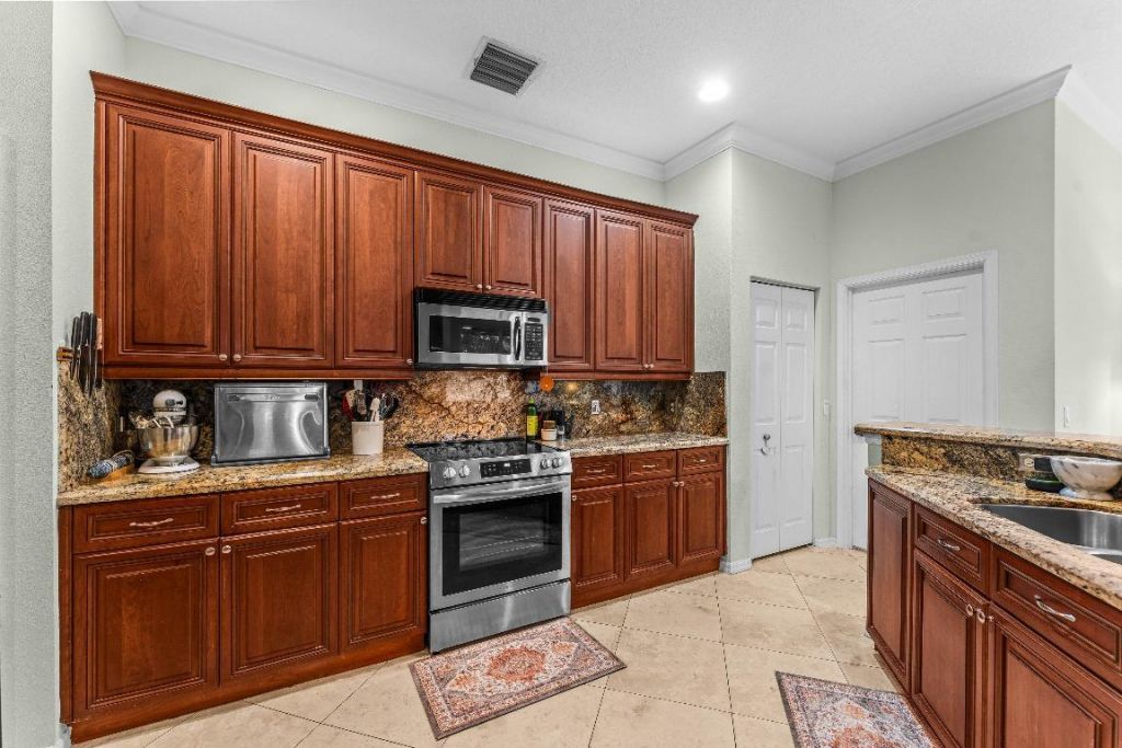 2425 Curley Cut, West Palm Beach, FL 33411 Photo