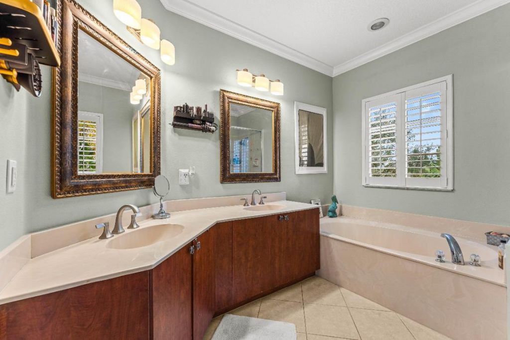 2425 Curley Cut, West Palm Beach, FL 33411 Photo