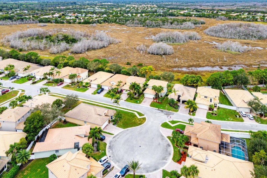 2425 Curley Cut, West Palm Beach, FL 33411 Photo