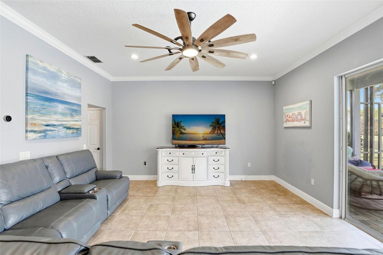 2479 Flowering Dogwood Drive, Orlando, FL 32828 Photo