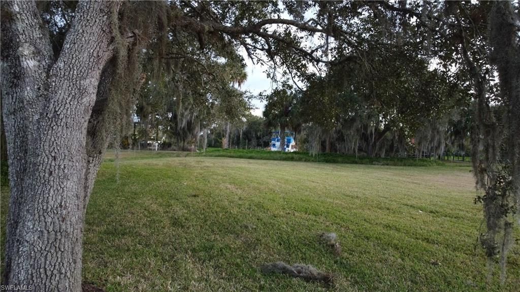 16520 Oakview Cir, Alva, FL 33920 Photo