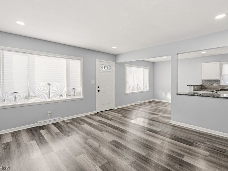 801 Triplett Boulevard, Akron, OH 44306 Photo 17