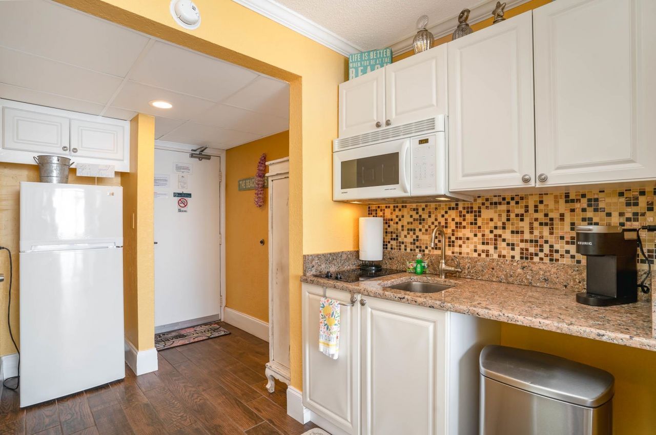 201 74th Ave. N Photo 10