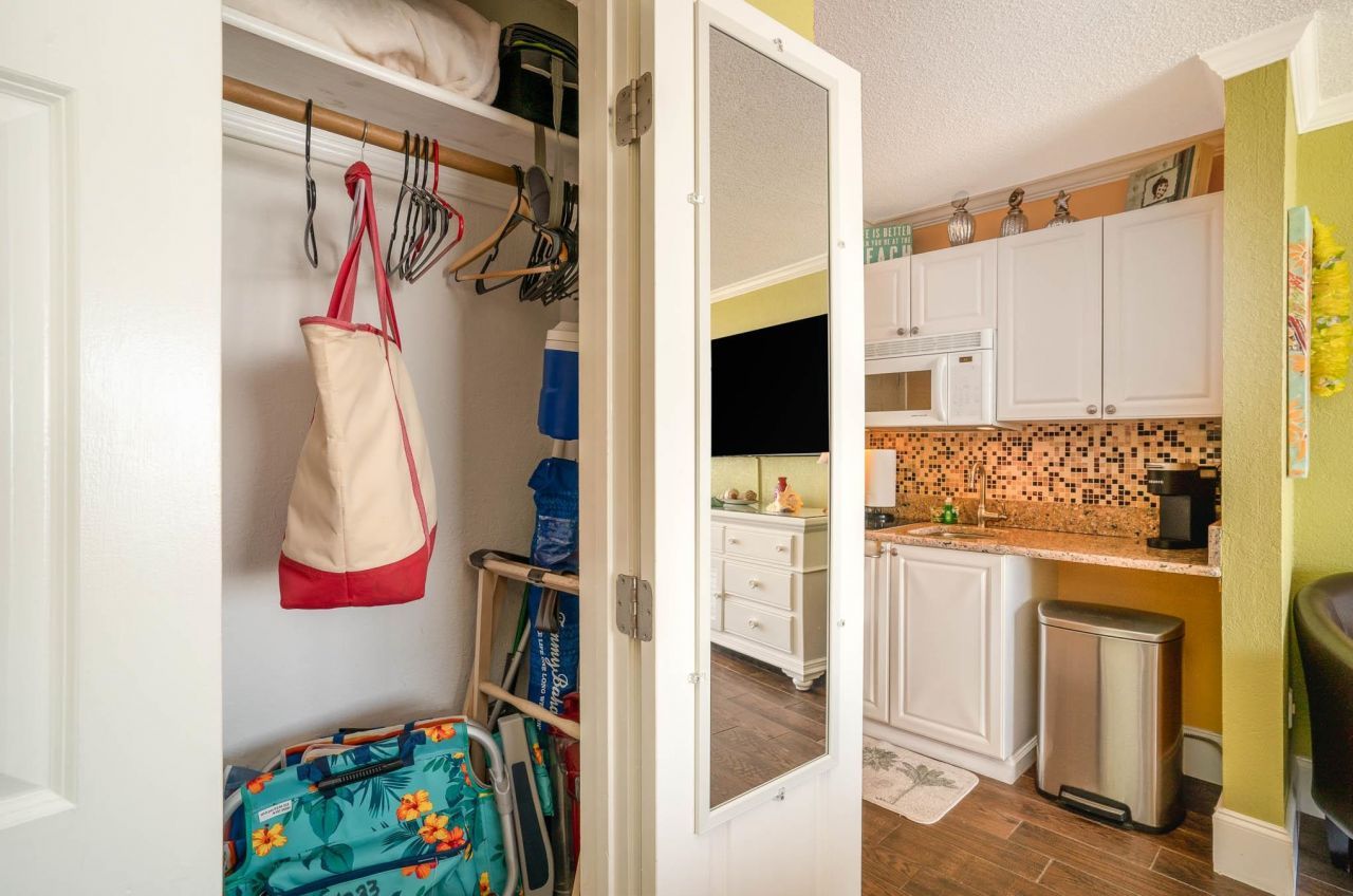 201 74th Ave. N Photo 21