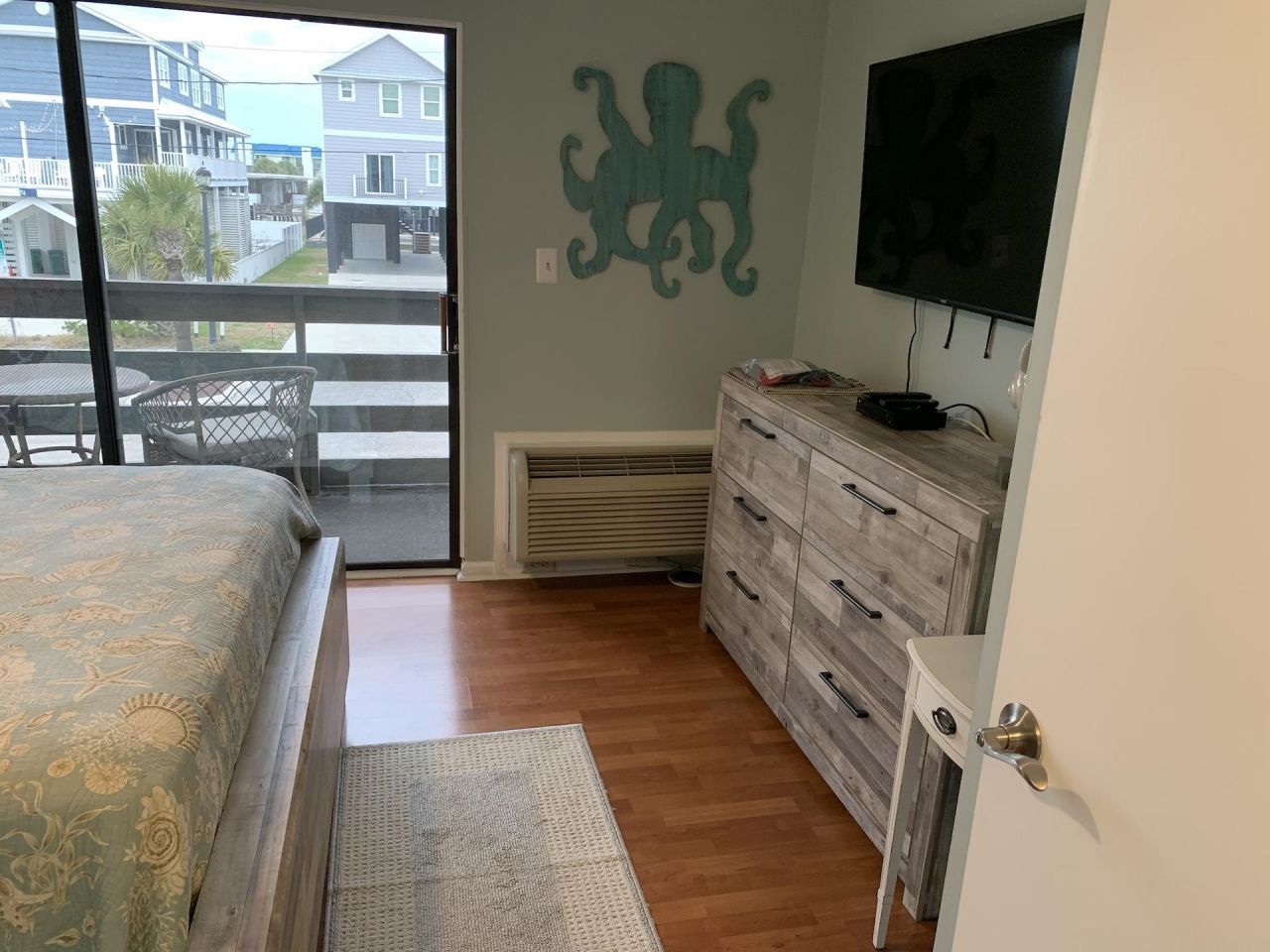 120 N Dogwood Dr. Photo 21