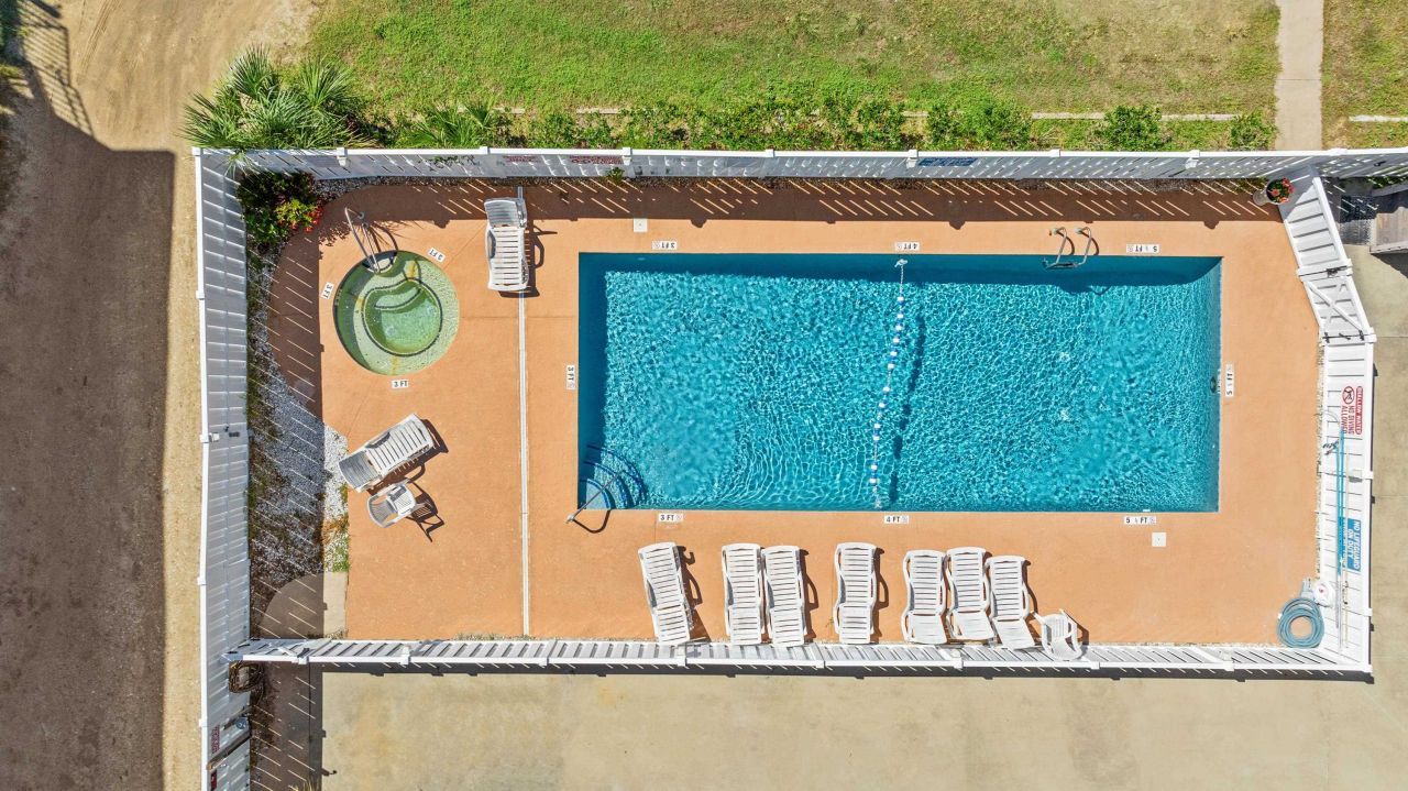 120 N Dogwood Dr. Photo 34