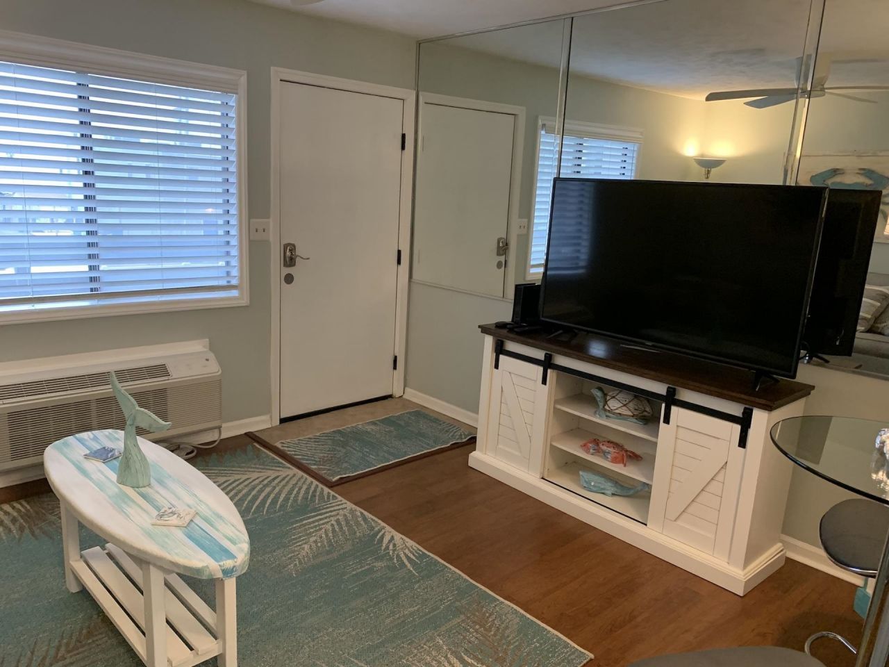 120 N Dogwood Dr. Photo 5