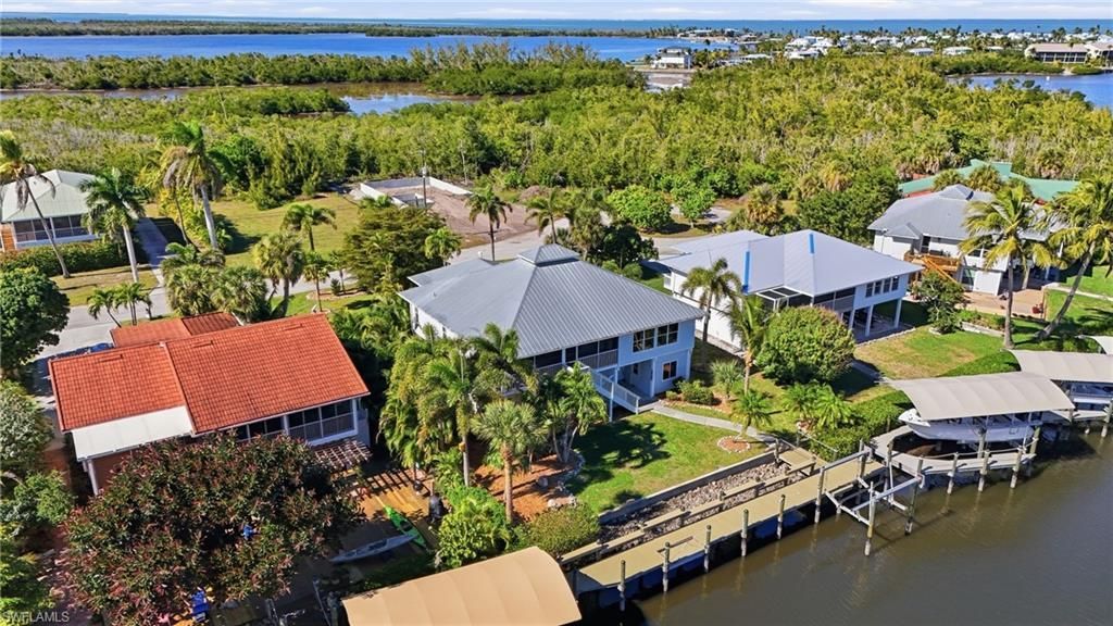 16368 Estuary Ct, Bokeelia, FL 33922 Photo