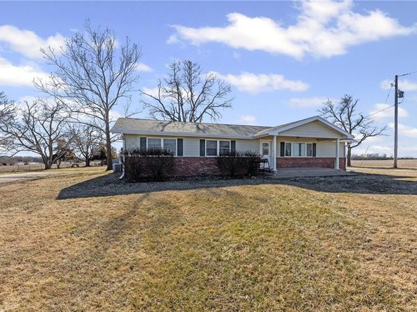 2861 US 54 Highway, Moran, KS 66755